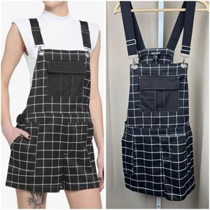 Hot Topic Black White Grid Overall Dress Shorts Size M Suspender Romper Alt